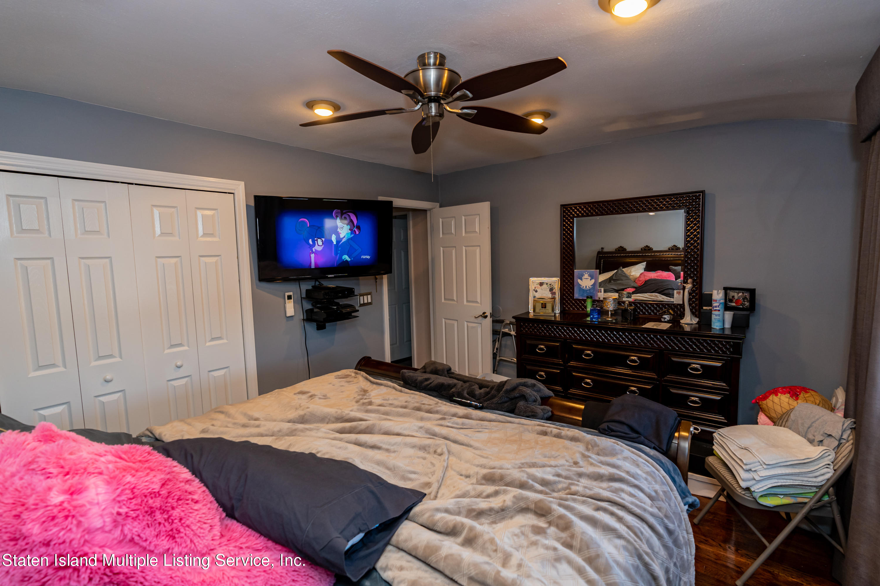 449 Annadale Road Staten Island, NY 10312 - Photo 28 of 39 DSC03000