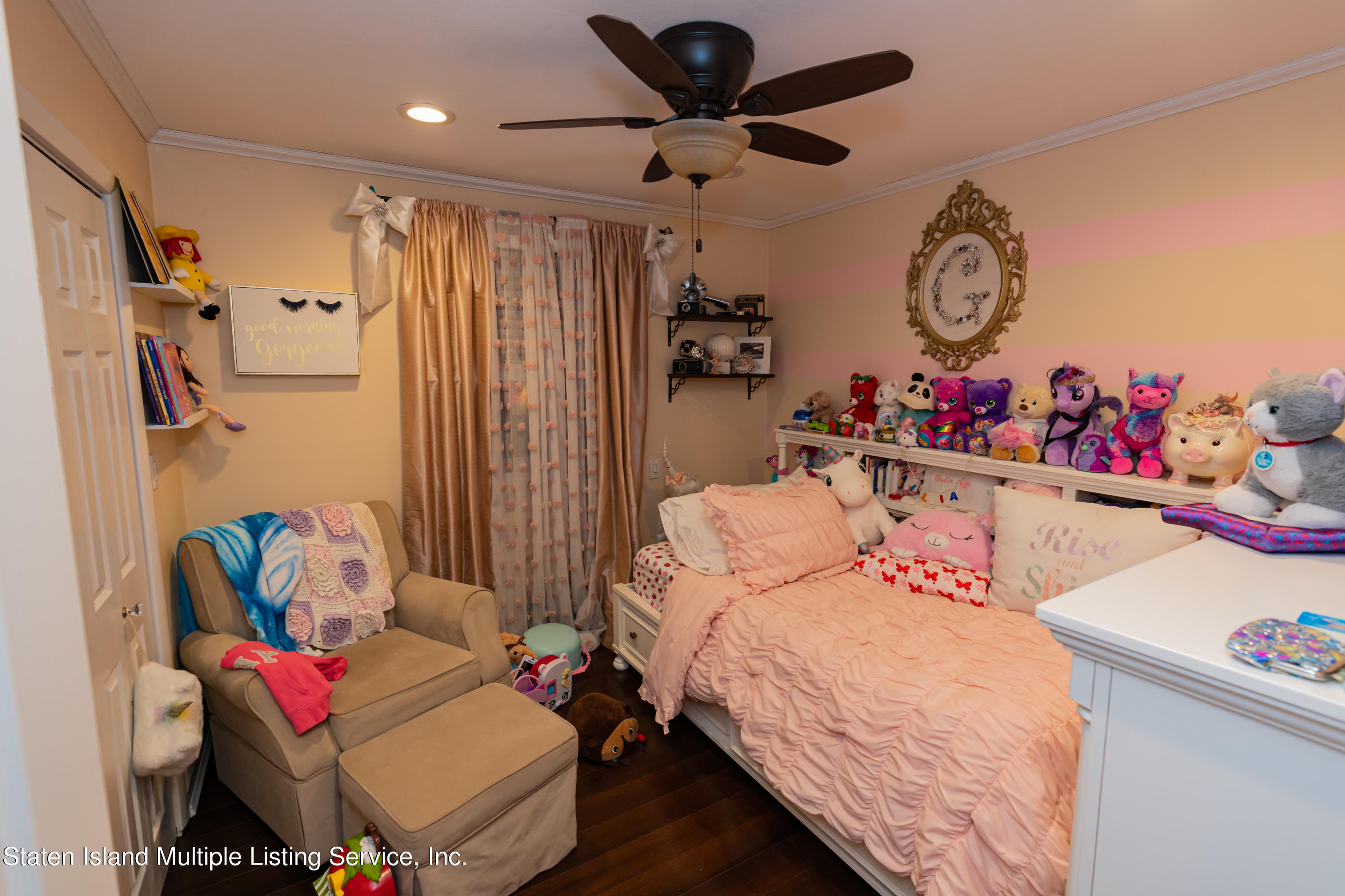 449 Annadale Road Staten Island, NY 10312 - Photo 10 of 39 DSC02813