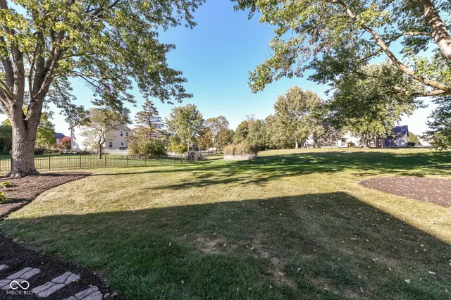 $339,000 | 913 Timber Creek Drive, Indianapolis, IN 46239