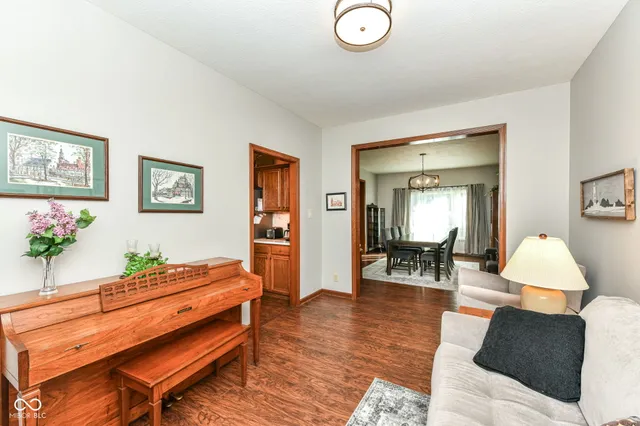 $339,000 | 913 Timber Creek Drive, Indianapolis, IN 46239