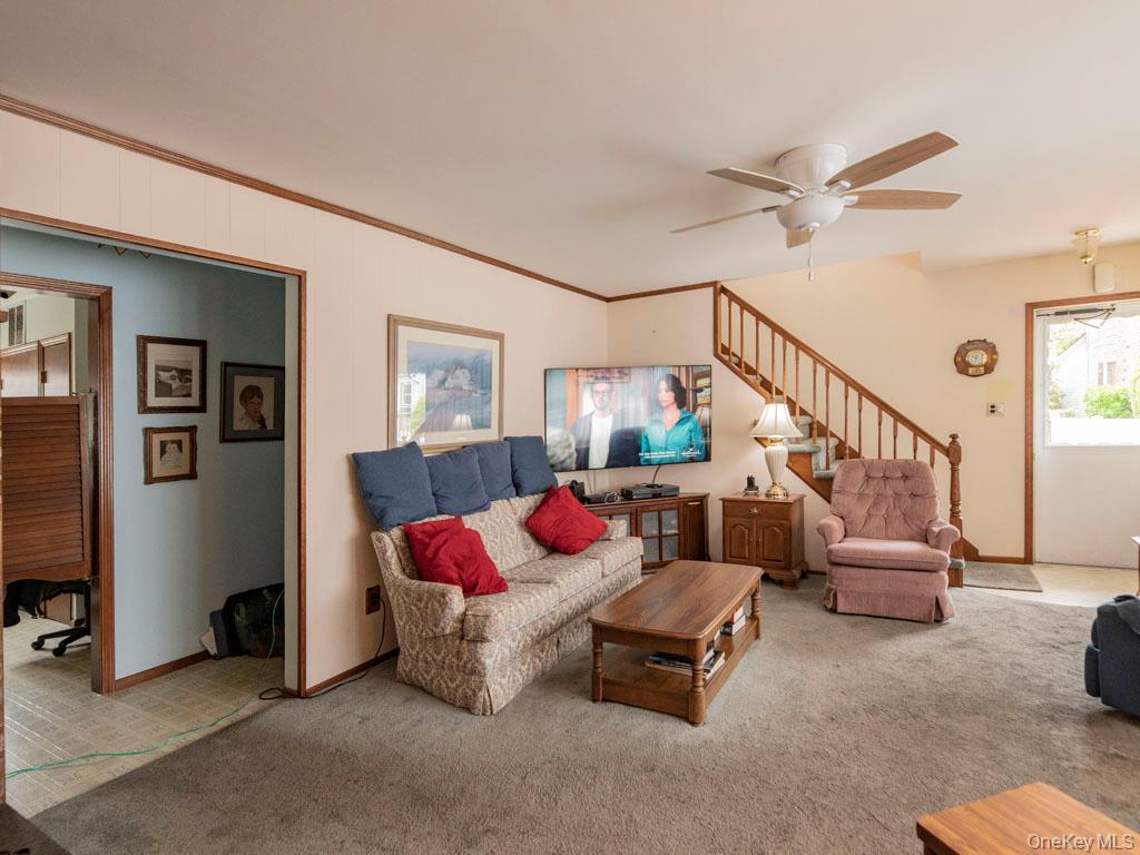 2080 Seamans Neck Road Seaford, NY 11783 - Photo 24 of 31