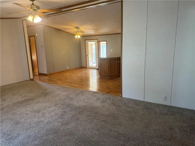 $159,900 | 121 Sycamore Street, Clearmont, MO 64431