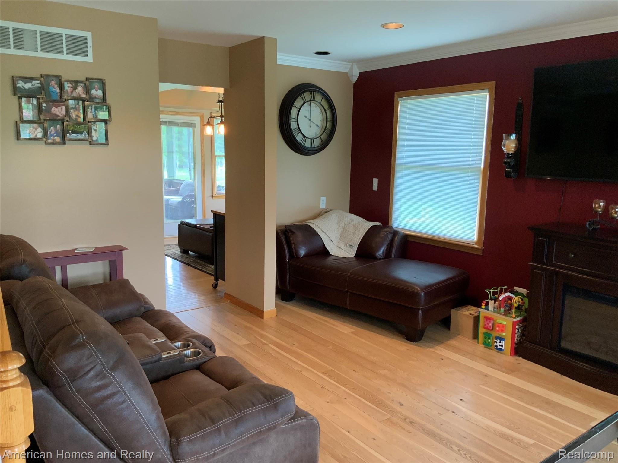 4321 Skelton Road Columbiaville, MI 48421 - Photo 13 of 86 D795B16C-8EBD-4B29-82F0-CBC6E47A4334.jpeg