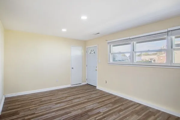 $259,900 | 5918 Griffin Street, Hanahan, SC 29410