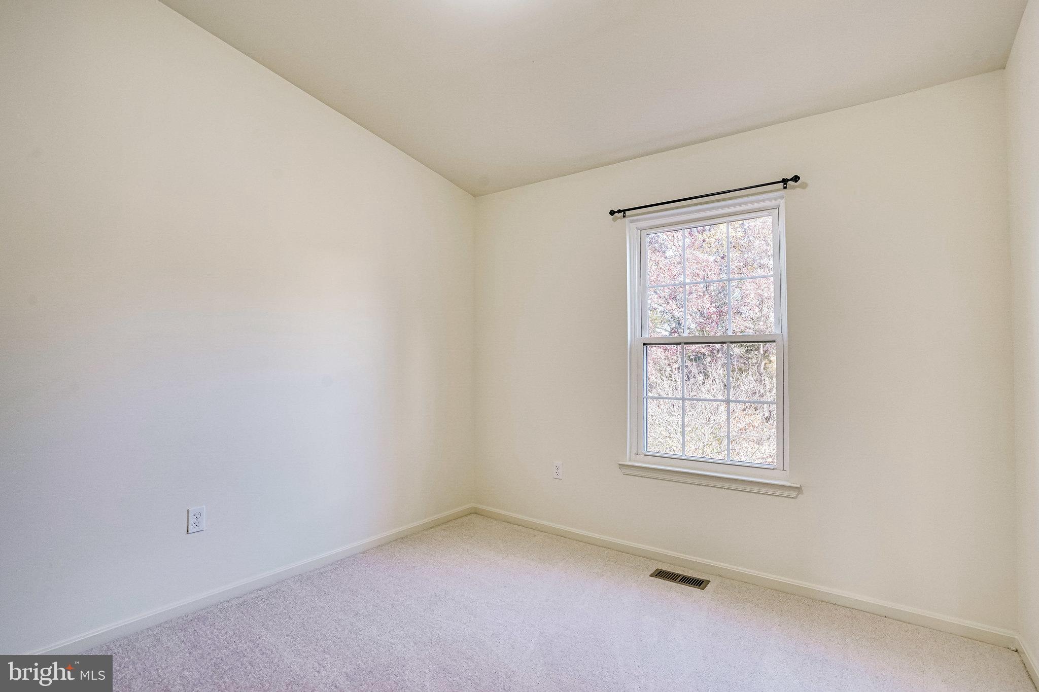 44021 Gala Circle Ashburn, VA 20147 - Photo 28 of 65