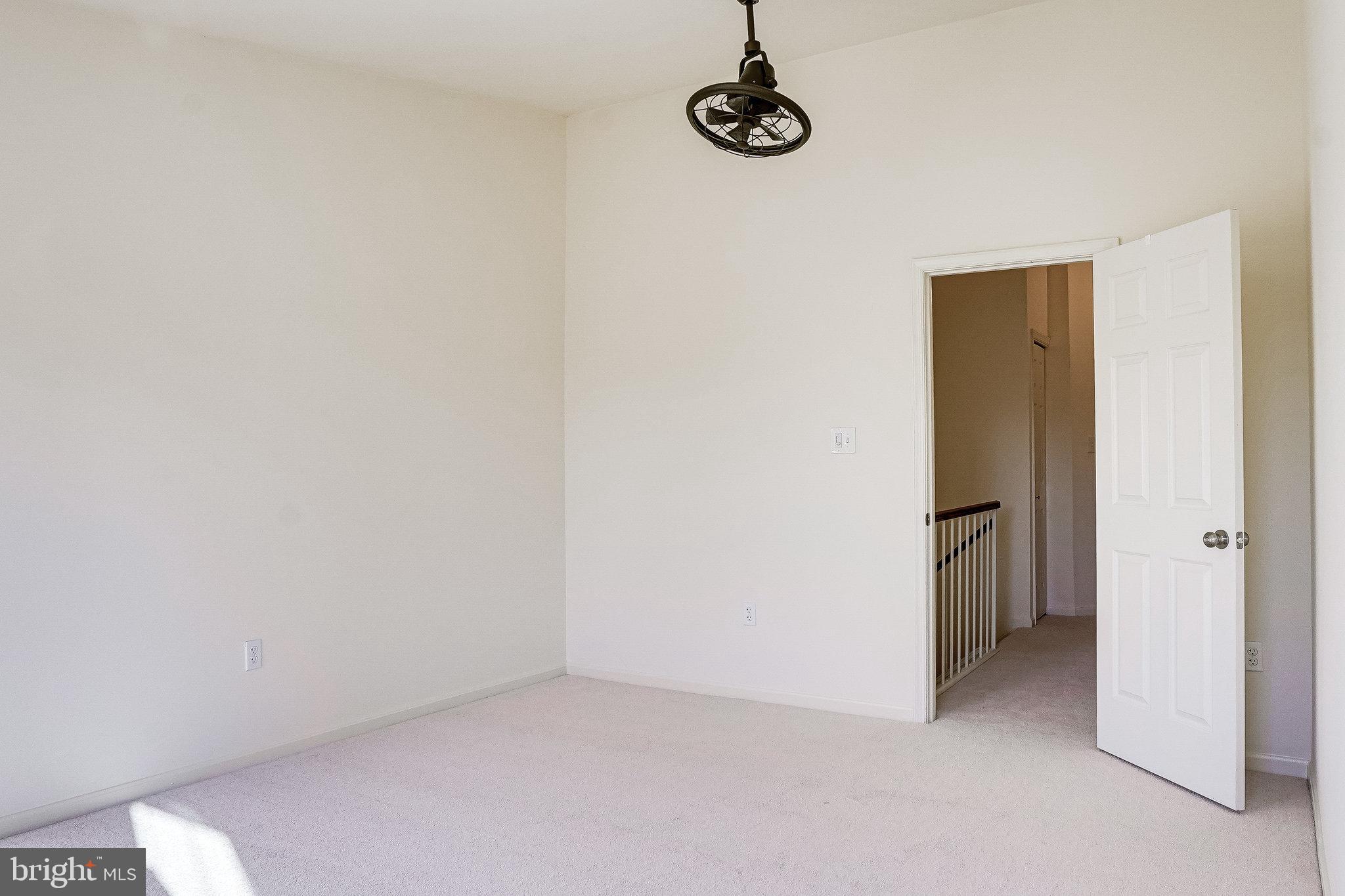 44021 Gala Circle Ashburn, VA 20147 - Photo 37 of 65