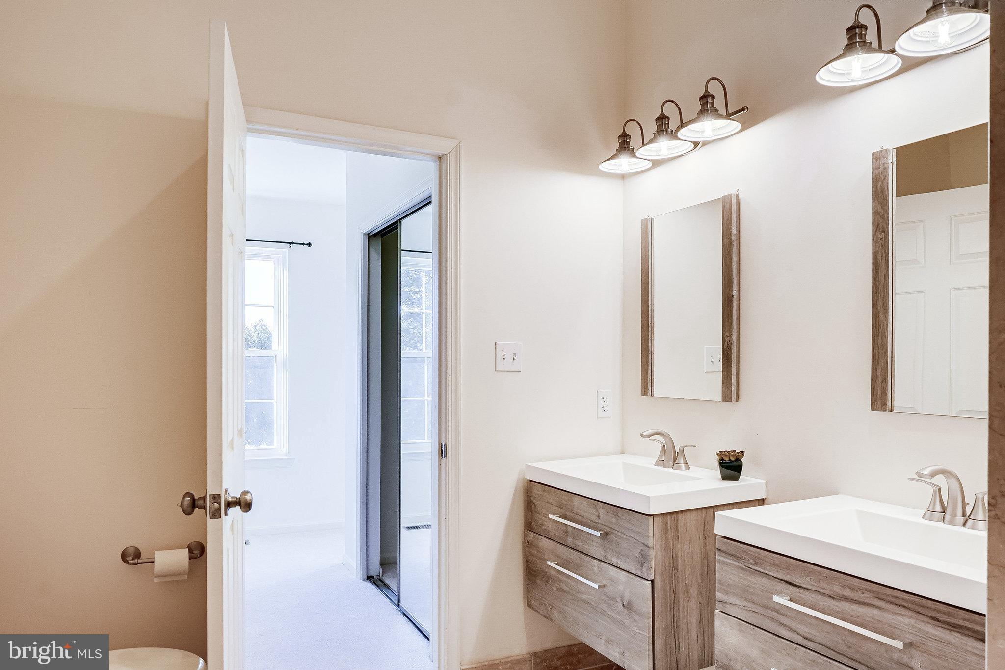 44021 Gala Circle Ashburn, VA 20147 - Photo 42 of 65