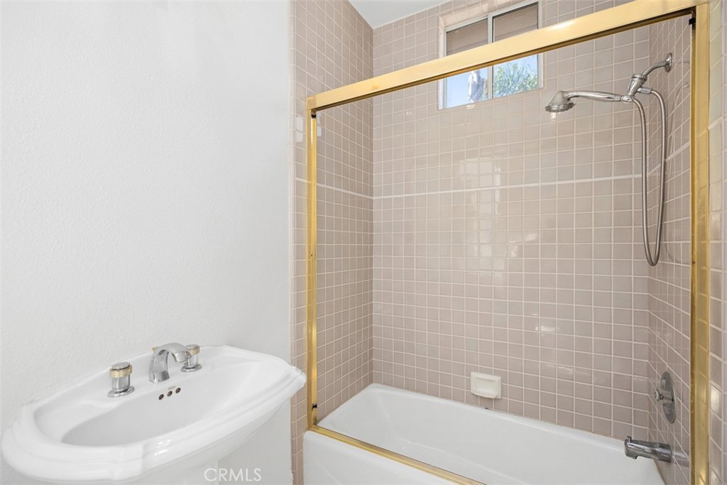 4 Tesoro San Clemente, CA 92673 - Photo 19 of 60 ensuite bath