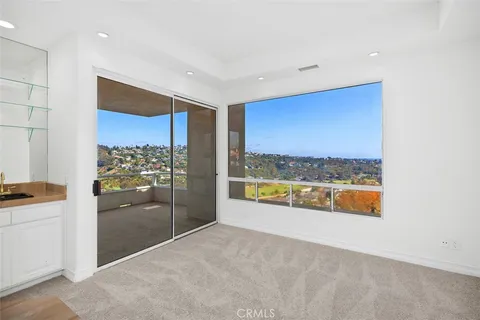 an empty room with an entryway