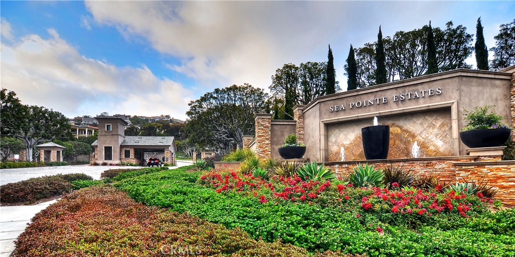 4 Tesoro San Clemente, CA 92673 - Photo 51 of 60 Guard gated community