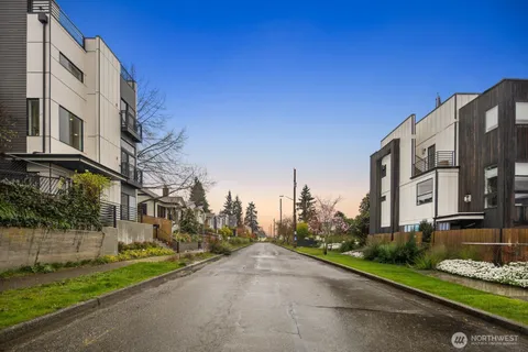 $997,500 | 4559 34th Avenue South, Seattle, WA 98118