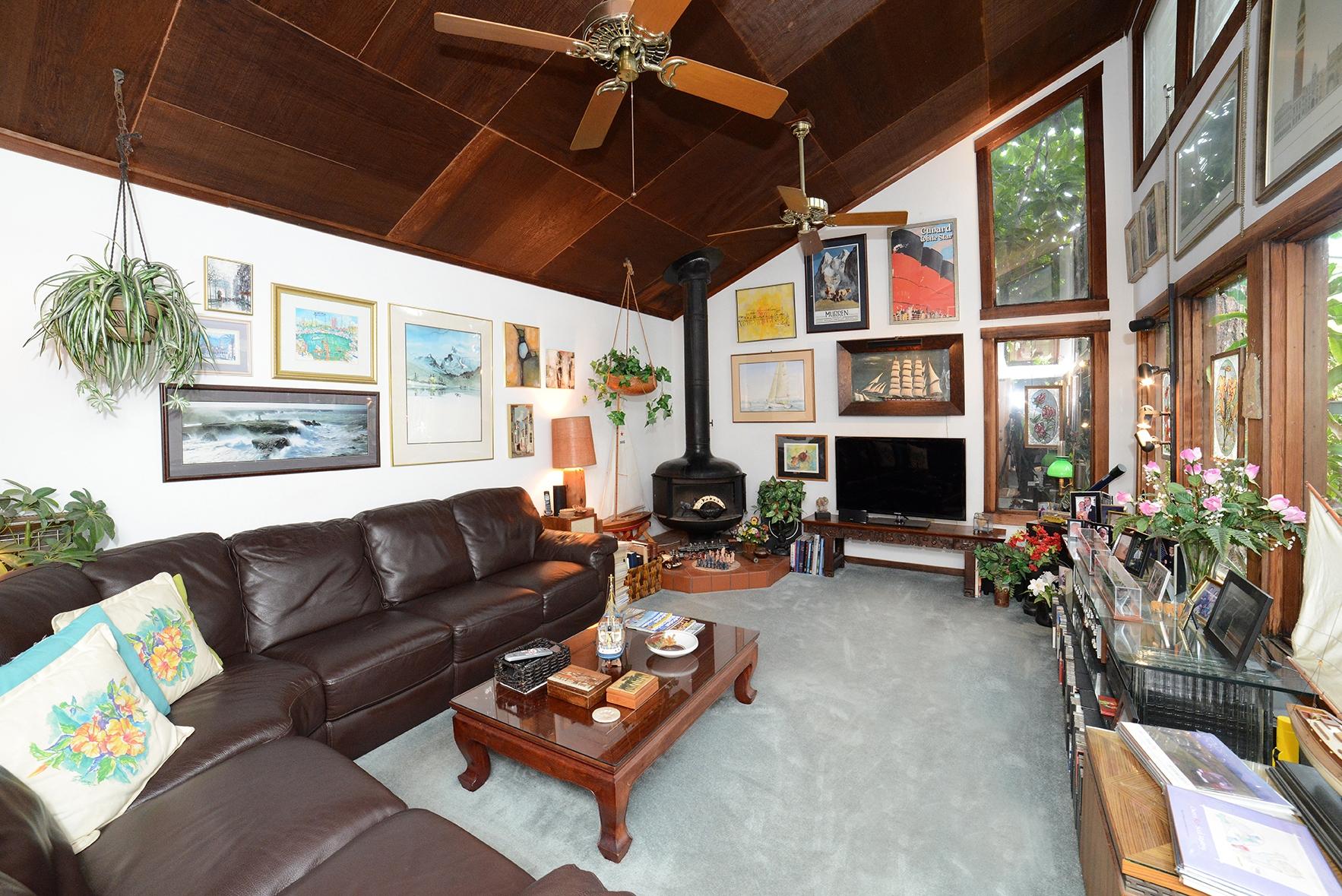 2411 Northwest 29th Road Boca Raton, FL 33431 - Photo 4 of 16 LIVING ROOM