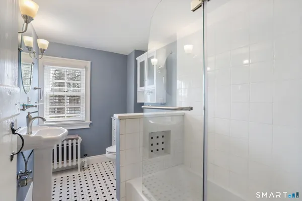 $4,400 | 410 Wilton Road West, Unit NORTH, Ridgefield, CT 06877