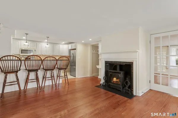$4,400 | 410 Wilton Road West, Unit NORTH, Ridgefield, CT 06877