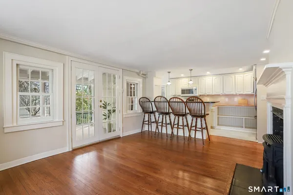 $4,400 | 410 Wilton Road West, Unit NORTH, Ridgefield, CT 06877