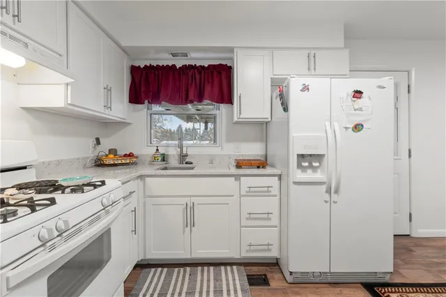 $200,000 | 308 Eisenhower Drive, Natrona Heights, PA 15065