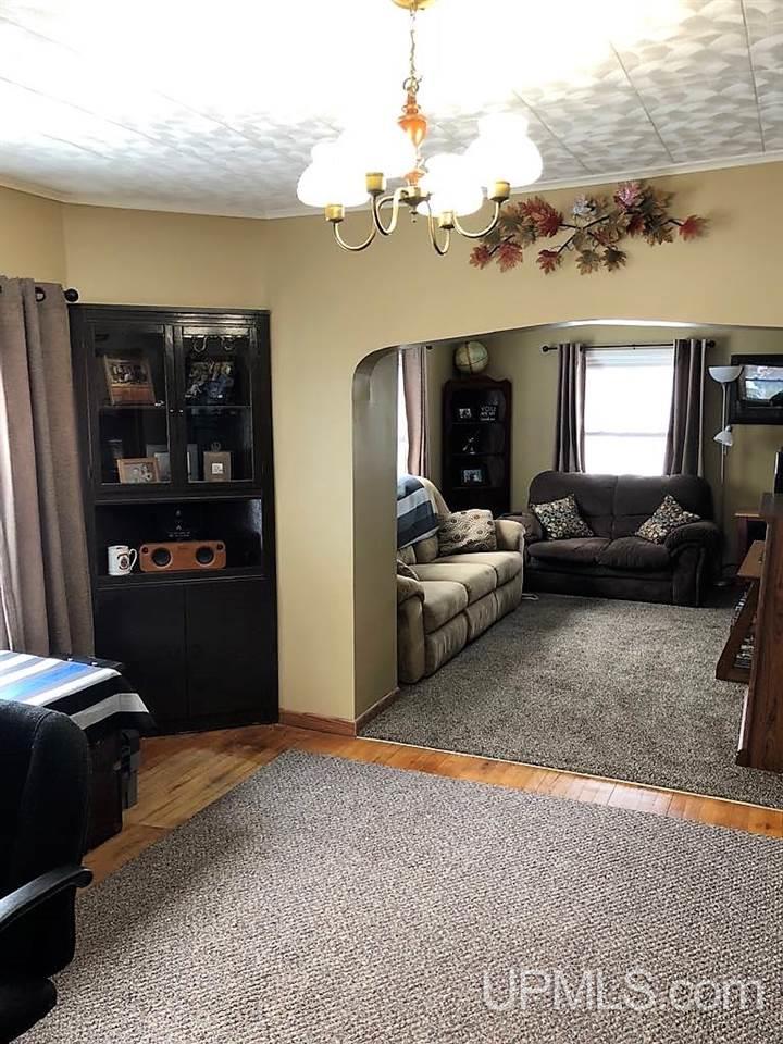 880 Cottage Street Ishpeming, MI 49849 - Photo 10 of 23