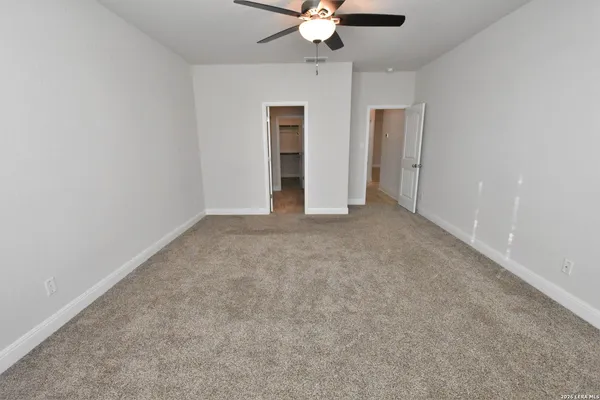 $2,195 | 6066 Akin Circle, San Antonio, TX 78261