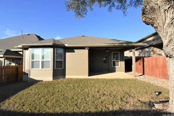 $2,195 | 6066 Akin Circle, San Antonio, TX 78261