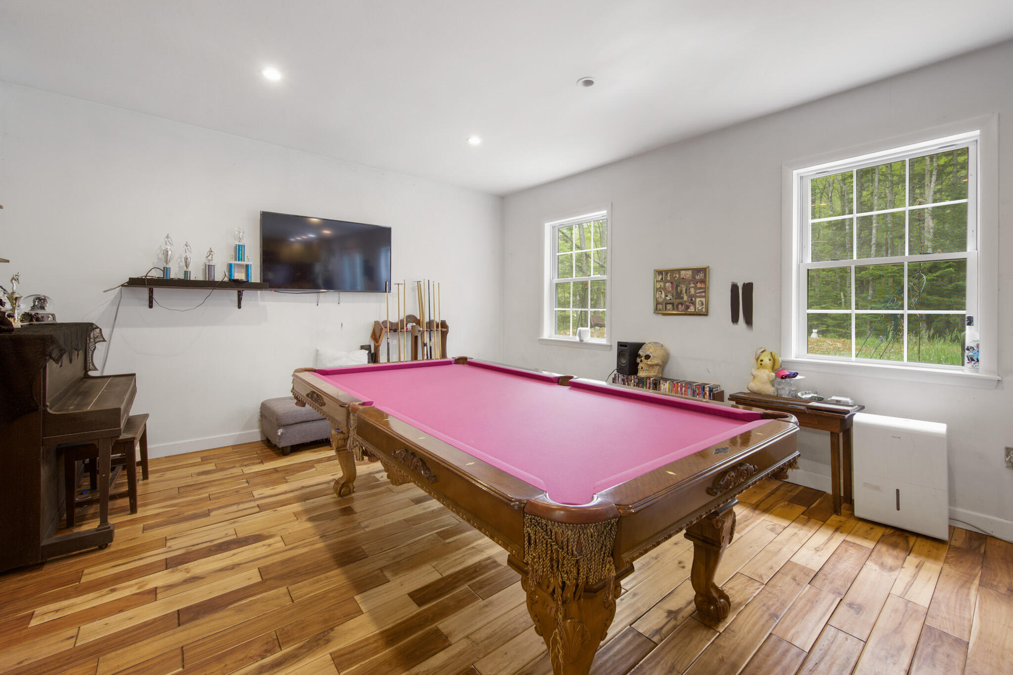 291 Morgan Bay Road Surry, ME 04684 - Photo 6 of 32 DSC_5406