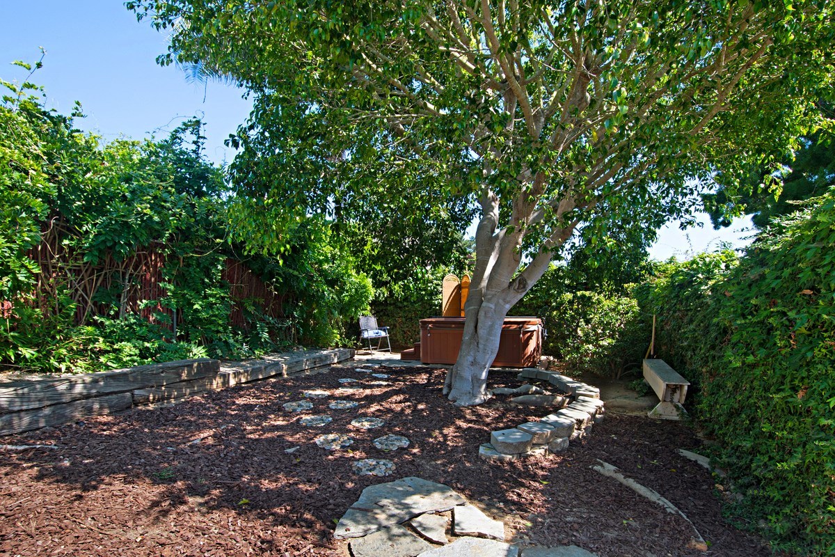 1692 Burgundy Road Encinitas, CA 92024 - Photo 21 of 25