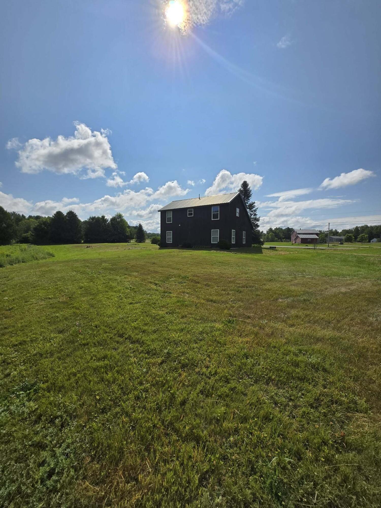 11 Hunton Loop Livermore Falls, ME 04254 - Photo 7 of 39 f2bdf4c0-93b4-49c4-8eb9-9edb66a7c1d3