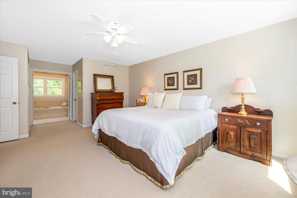 8412 Dasher Court Gaithersburg, MD 20882 - Photo 30 of 83