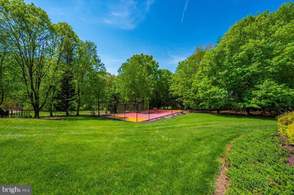 8412 Dasher Court Gaithersburg, MD 20882 - Photo 73 of 83 a view of a park and trees