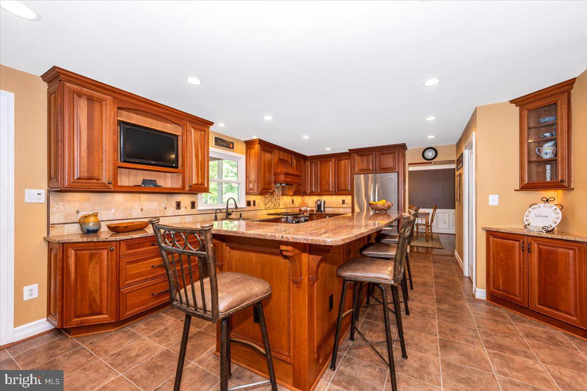 8412 Dasher Court Gaithersburg, MD 20882 - Photo 10 of 83