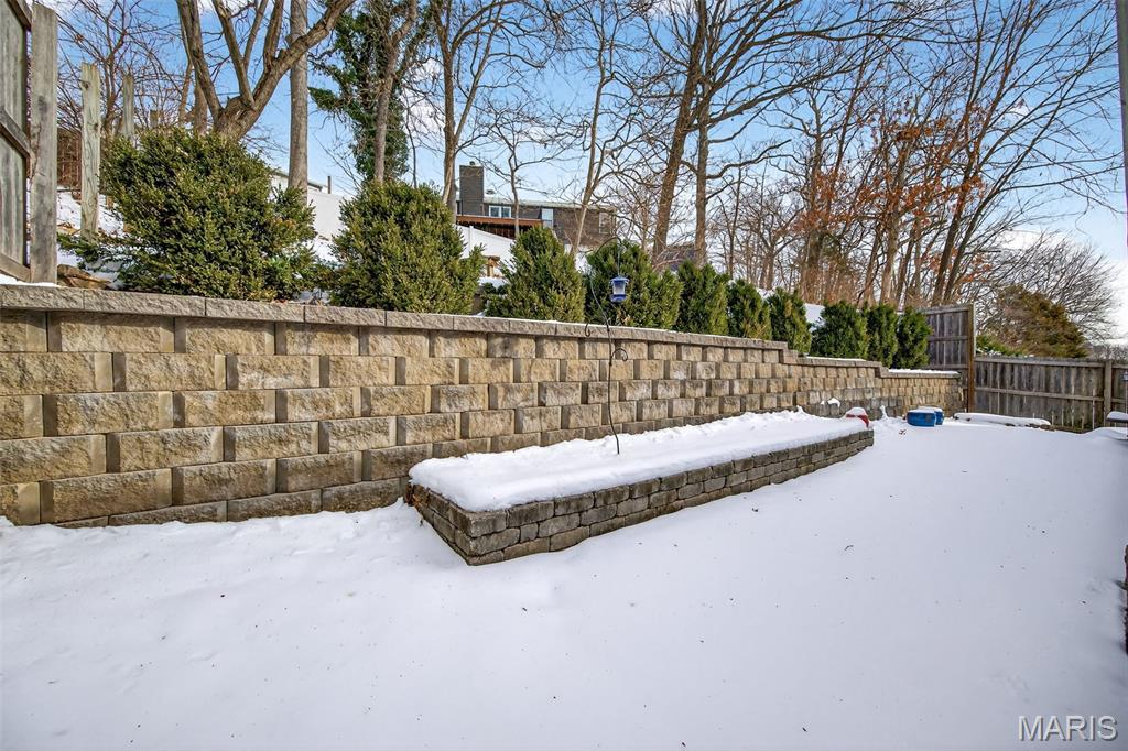 557 Woodlyn Crossing Ballwin, MO 63021 - Photo 7 of 28