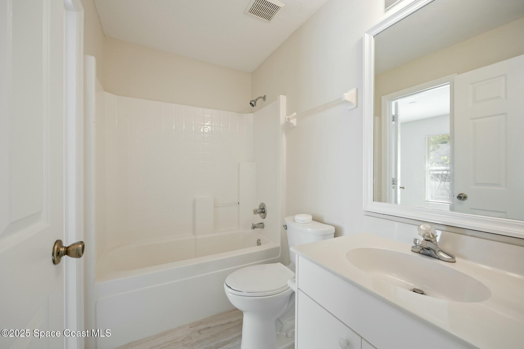 2042 Foxwood Drive Melbourne, FL 32935 - Photo 21 of 47 tempImageeP4uR3