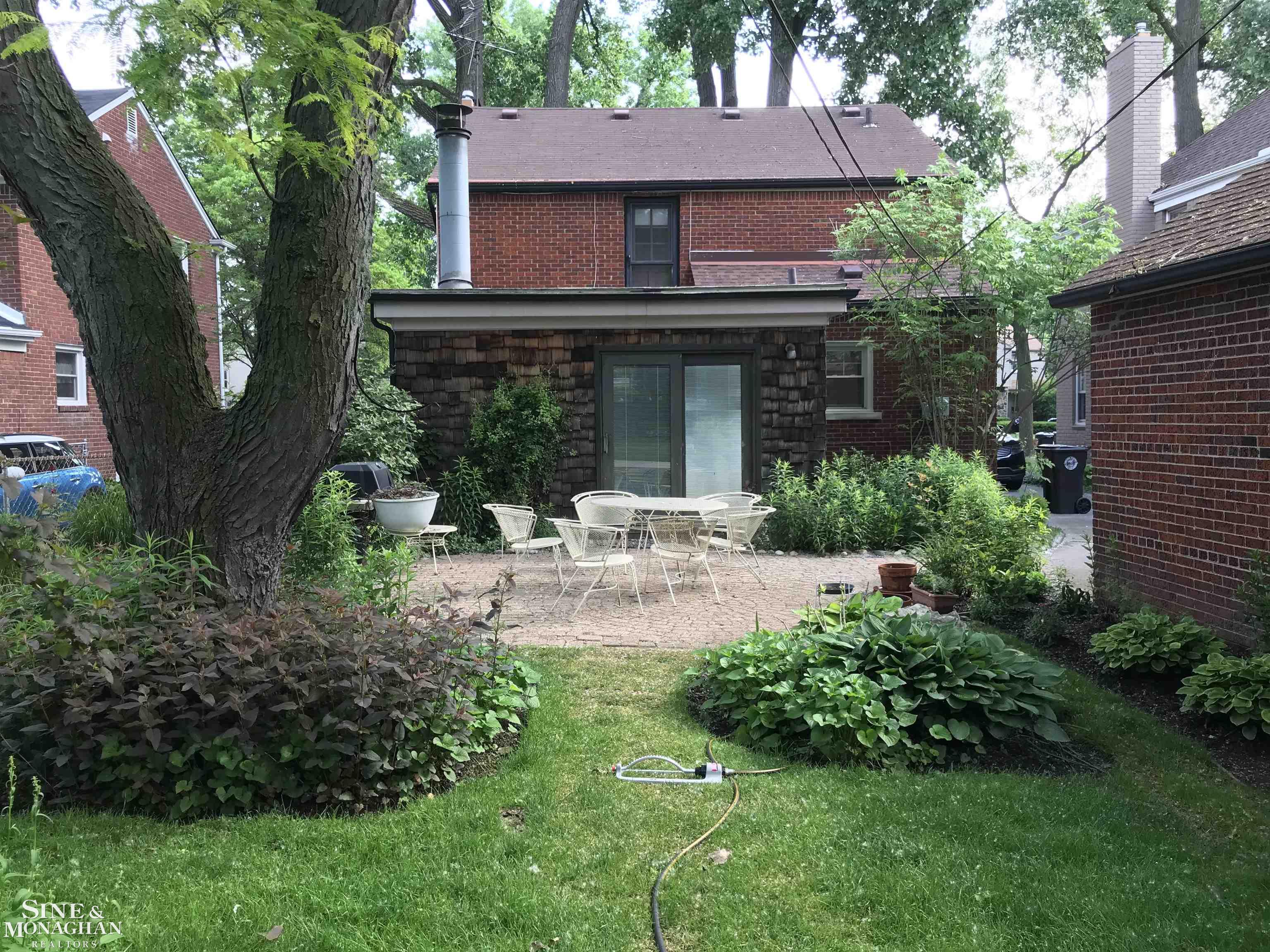 419 Maison Road Grosse Pointe Farms, MI 48236 - Photo 37 of 50