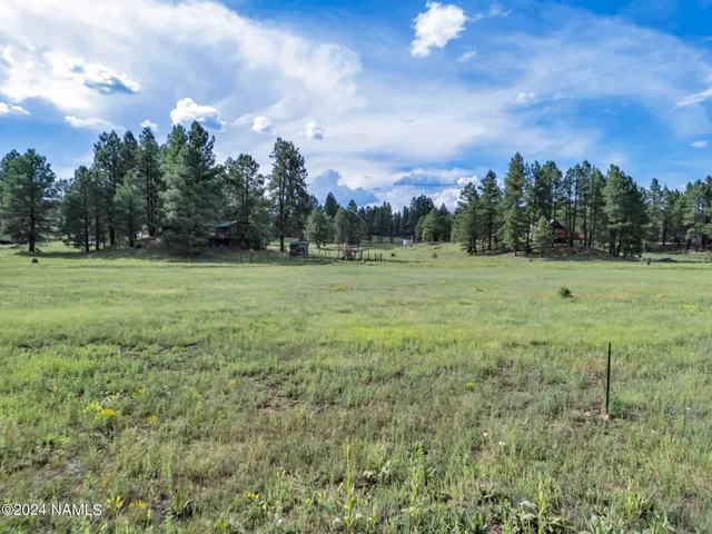 $103,000 | 5256 Stonehouse Drive, Unit 12, Flagstaff, AZ 86005