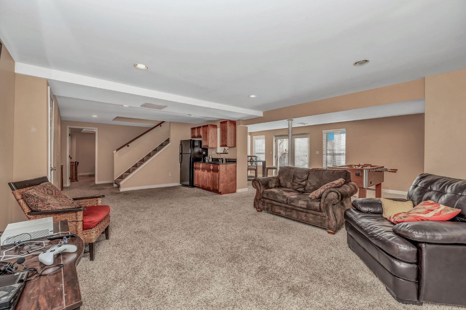 5661 Boomer Road Cincinnati, OH 45247 - Photo 33 of 44