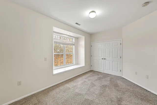 $304,900 | N99W14143 Seven Pines Way, Unit A, Germantown, WI 53022