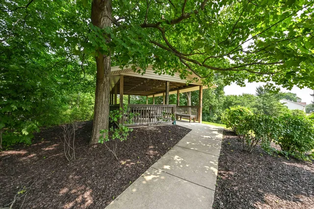 $310,000 | N99W14143 Seven Pines Way, Unit A, Germantown, WI 53022