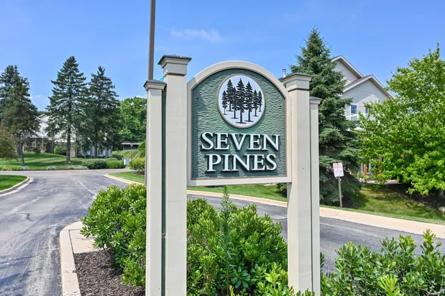$310,000 | N99W14143 Seven Pines Way, Unit A, Germantown, WI 53022