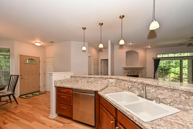 $310,000 | N99W14143 Seven Pines Way, Unit A, Germantown, WI 53022