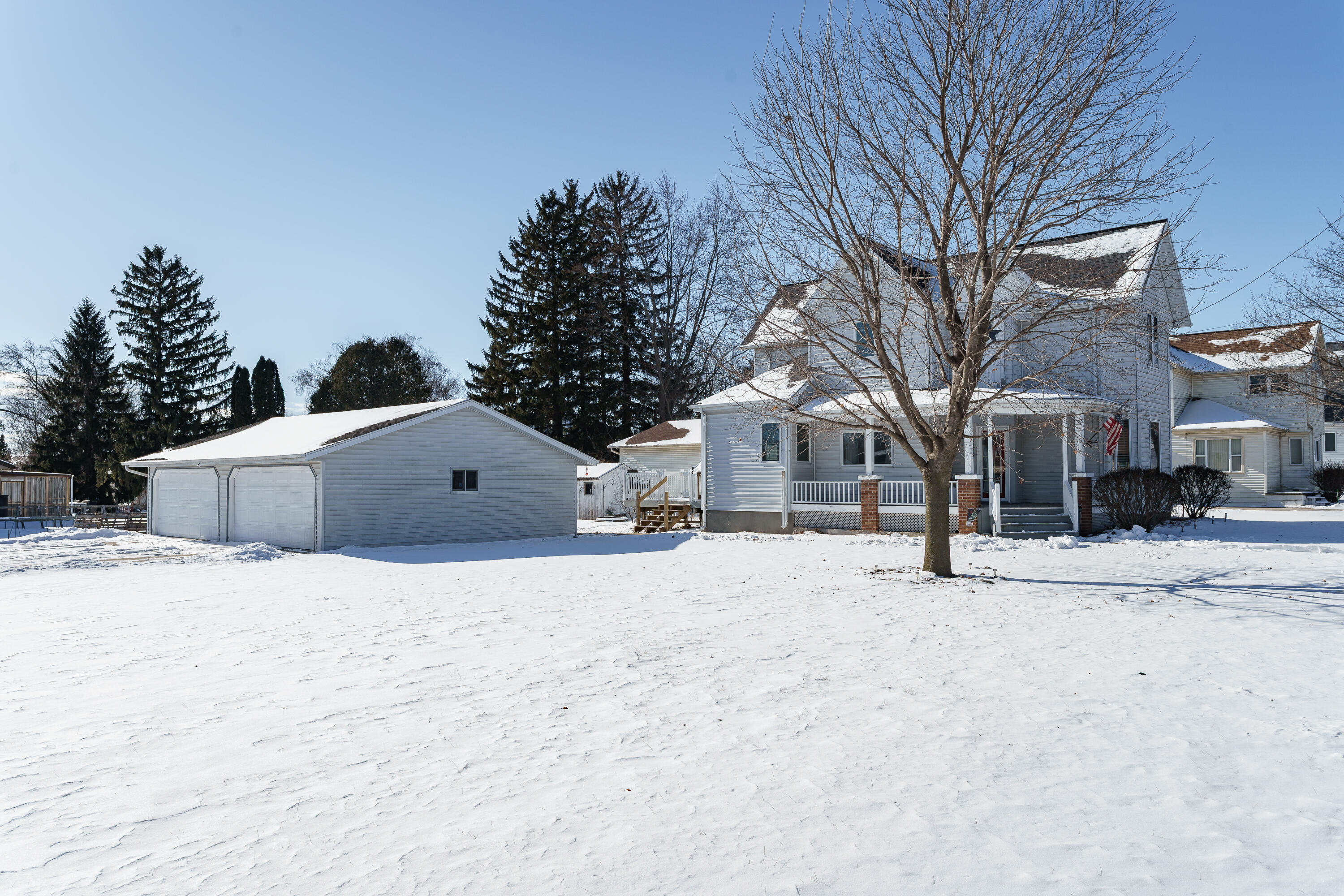 1117 Main Street Lomira, WI 53048 - Photo 2 of 64 2