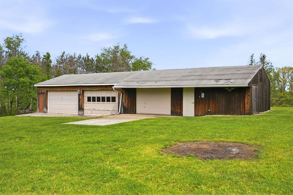 1389 Gilchrist Road Leechburg, PA 15690 - Photo 29 of 38