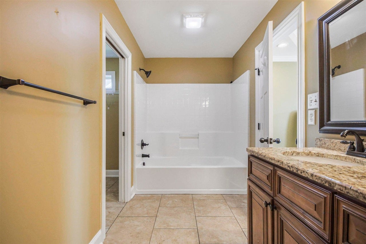 313 Maple Ridge Street Bowling Green, KY 42101 - Photo 13 of 35 Gallery Image 13