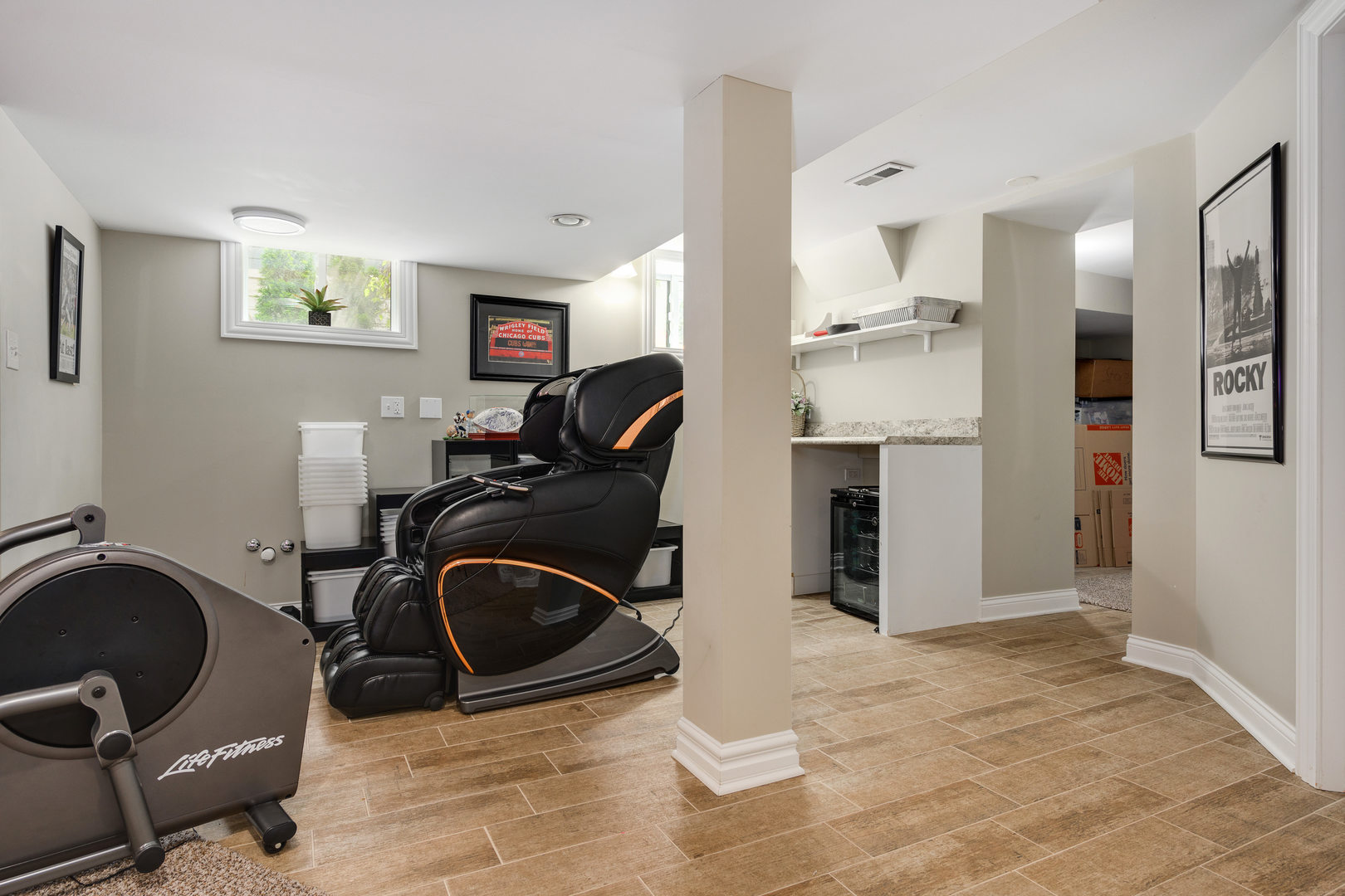 620 South Prospect Avenue Park Ridge, IL 60068 - Photo 33 of 39 a view of a workspace with furniture and gym equipment