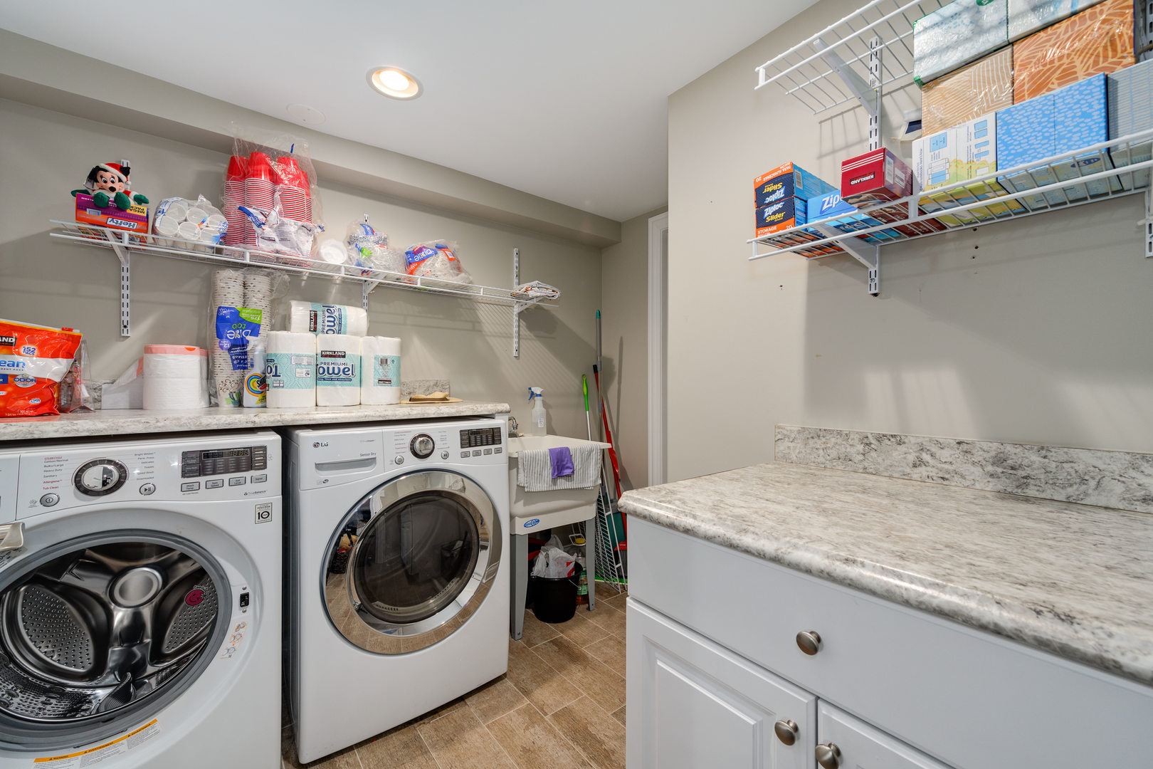 620 South Prospect Avenue Park Ridge, IL 60068 - Photo 34 of 39 a utility room with dryer and washer