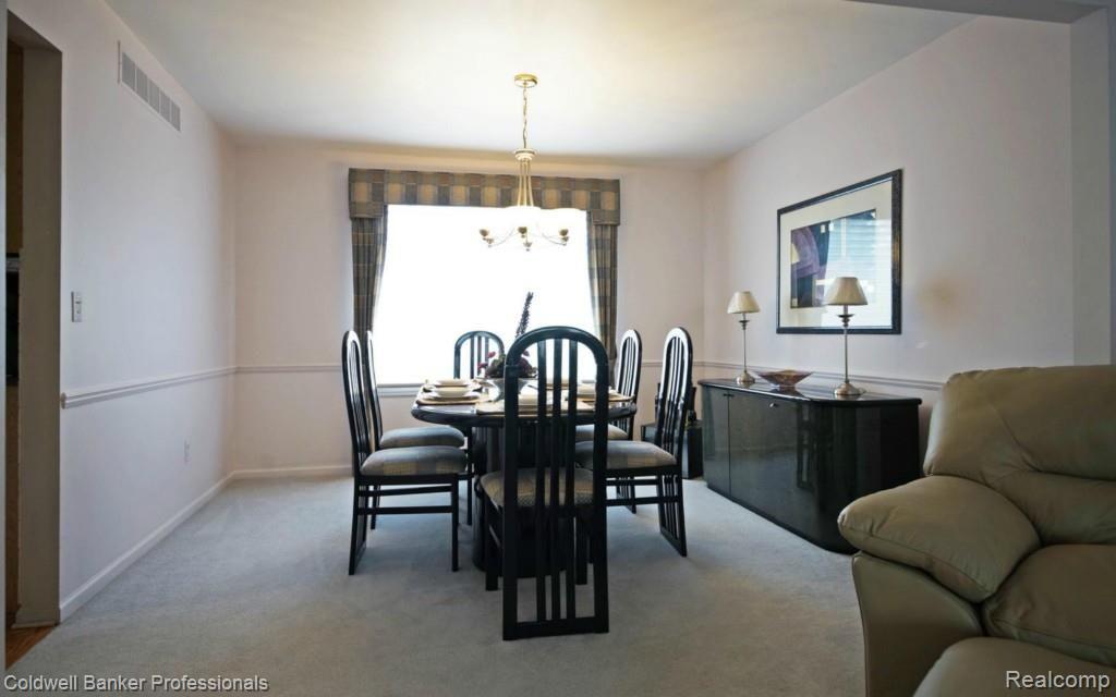 25930 Junction Novi, MI 48375 - Photo 5 of 25 Dining Room