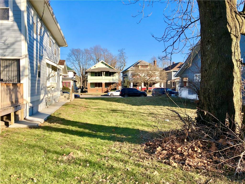 2926 Ruckle Street Indianapolis, IN 46205 - Photo 5 of 7 Gallery Image 5