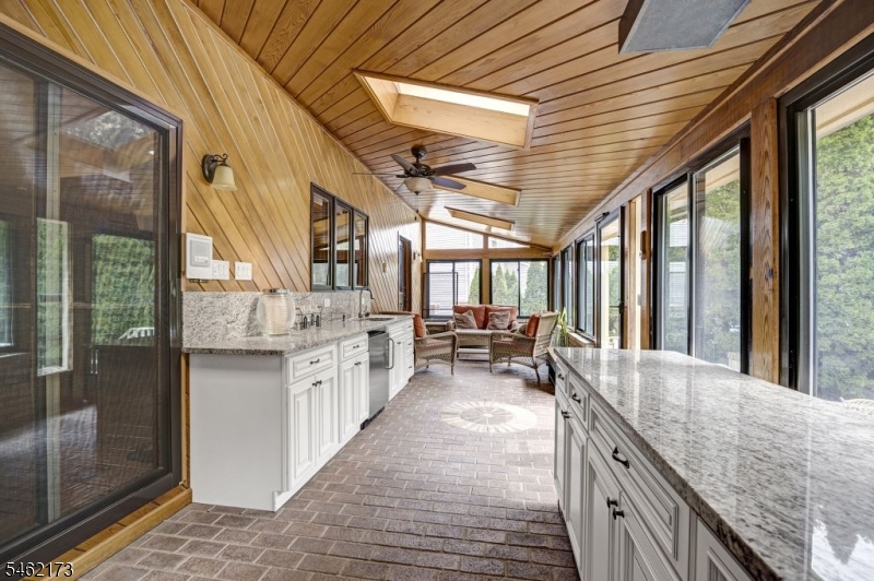 25 Woodbine Road Florham Park, NJ 07932 - Photo 20 of 44 Gallery Image 20