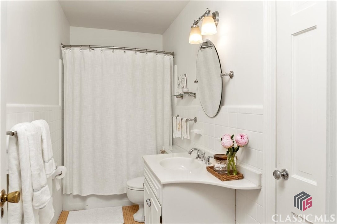 196 Rock Glen Road Athens, GA 30606 - Photo 29 of 37 Gallery Image 29