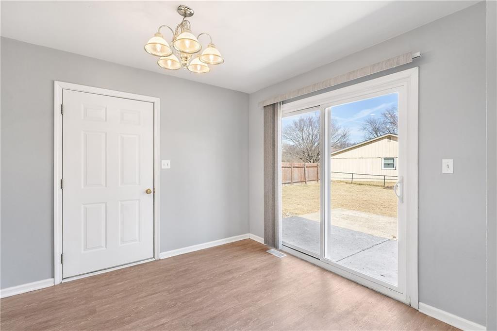 871 Emerson Road Carmel, IN 46032 - Photo 13 of 37