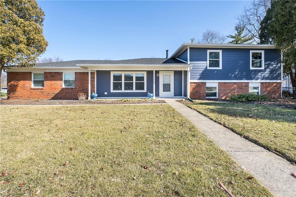 871 Emerson Road Carmel, IN 46032 - Photo 2 of 37