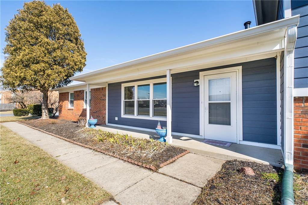 871 Emerson Road Carmel, IN 46032 - Photo 5 of 37